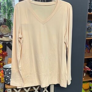 Elegant Cream V-Neck Long Sleeve Blouse